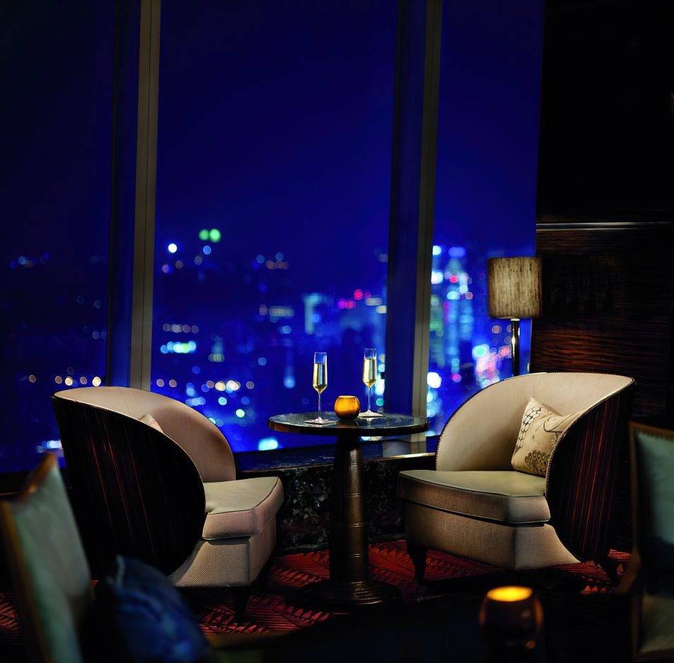 The Ritz-Carlton Shanghai, Pudong Hotel - Shanghai, China - Aura Lounge & Jazz Bar View