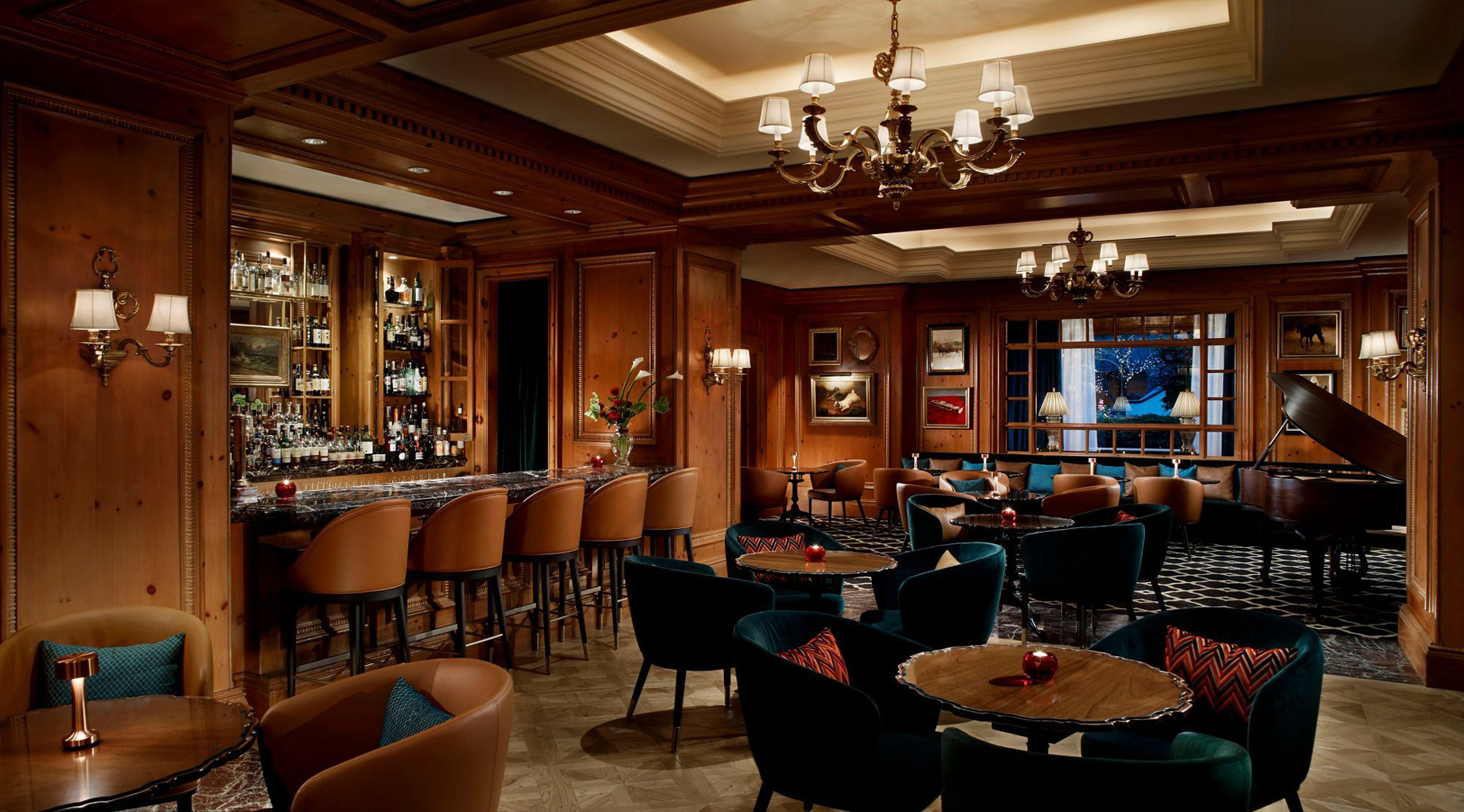 The Ritz-Carlton, Osaka Hotel - Osaka, Japan - The Bar Interior
