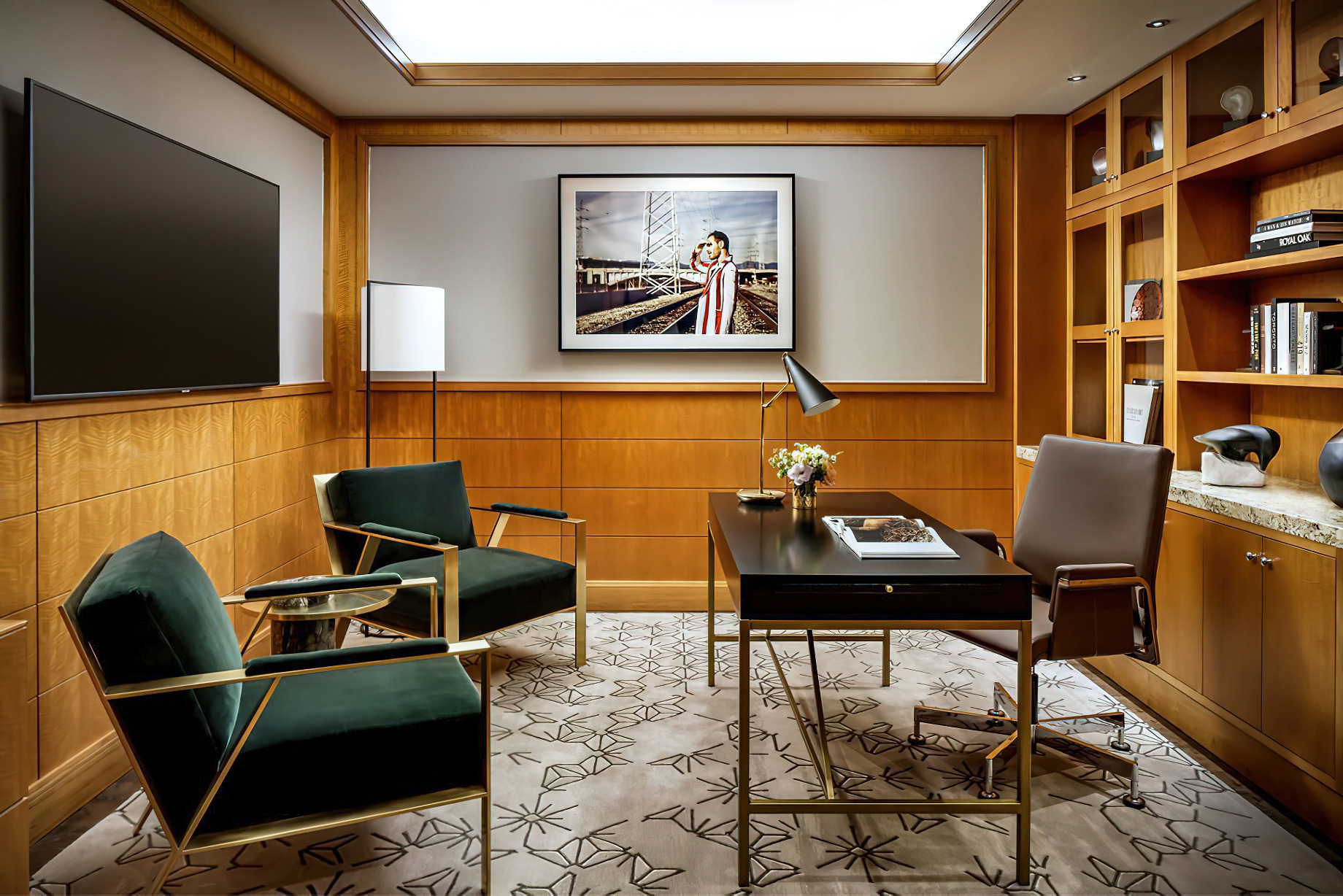 The Ritz-Carlton, Toronto Hotel – Toronto, Ontario, Canada – The Ritz-Carlton Suite Desk