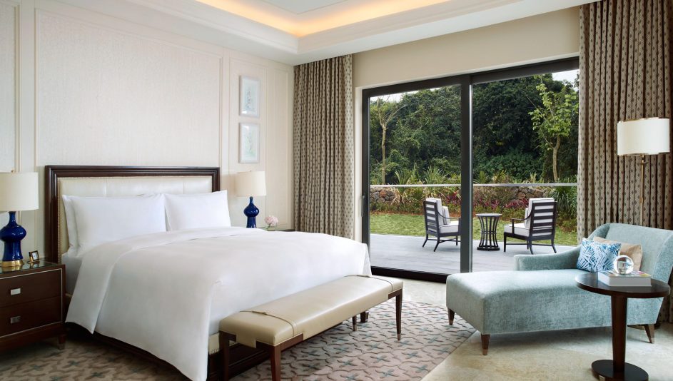 The Ritz-Carlton, Haikou Hotel Golf Resort - Hainan, China - Villa Bedroom
