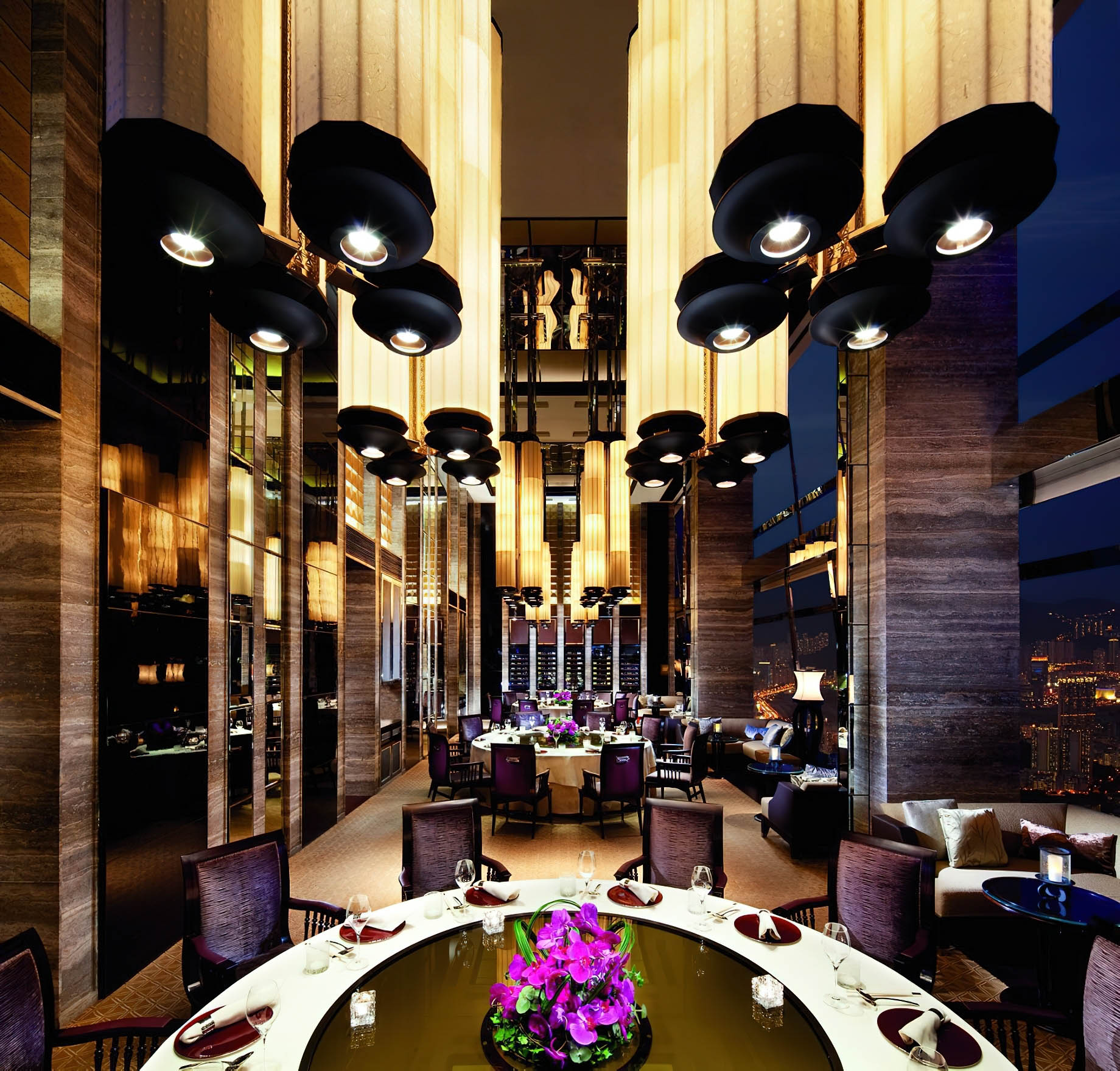 The Ritz-Carlton, Hong Kong Hotel – West Kowloon, Hong Kong – 102nd Floor Tin Lung Heen Restaurant Decor
