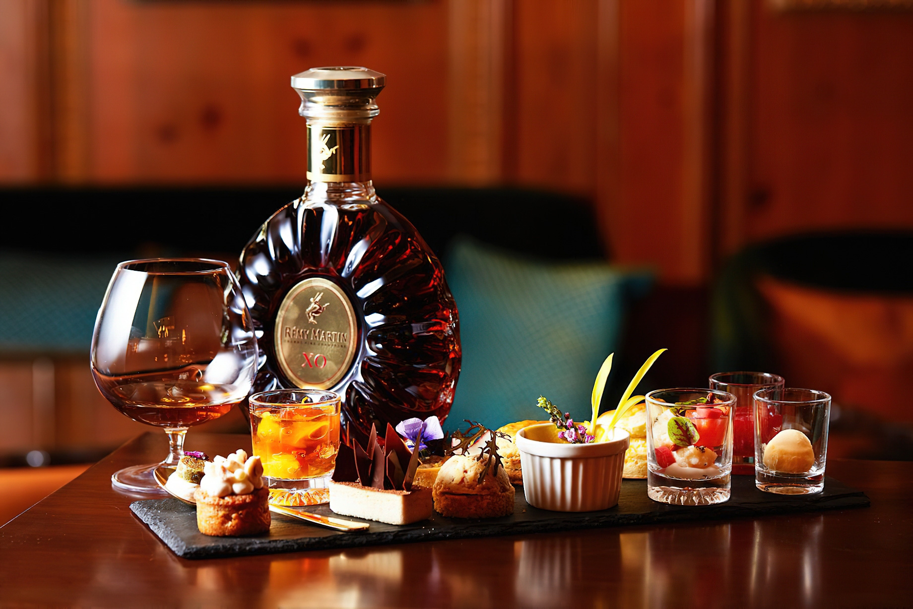 The Ritz-Carlton, Osaka Hotel - Osaka, Japan - The Bar Cocktails