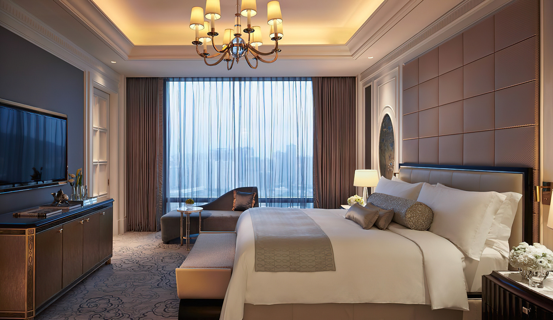 The Ritz-Carlton, Macau Hotel – Macau SAR, China – Premier Suite Bedroom