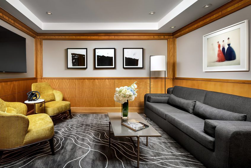 The Ritz-Carlton, Toronto Hotel - Toronto, Ontario, Canada - Wellington Suite Sitting Area