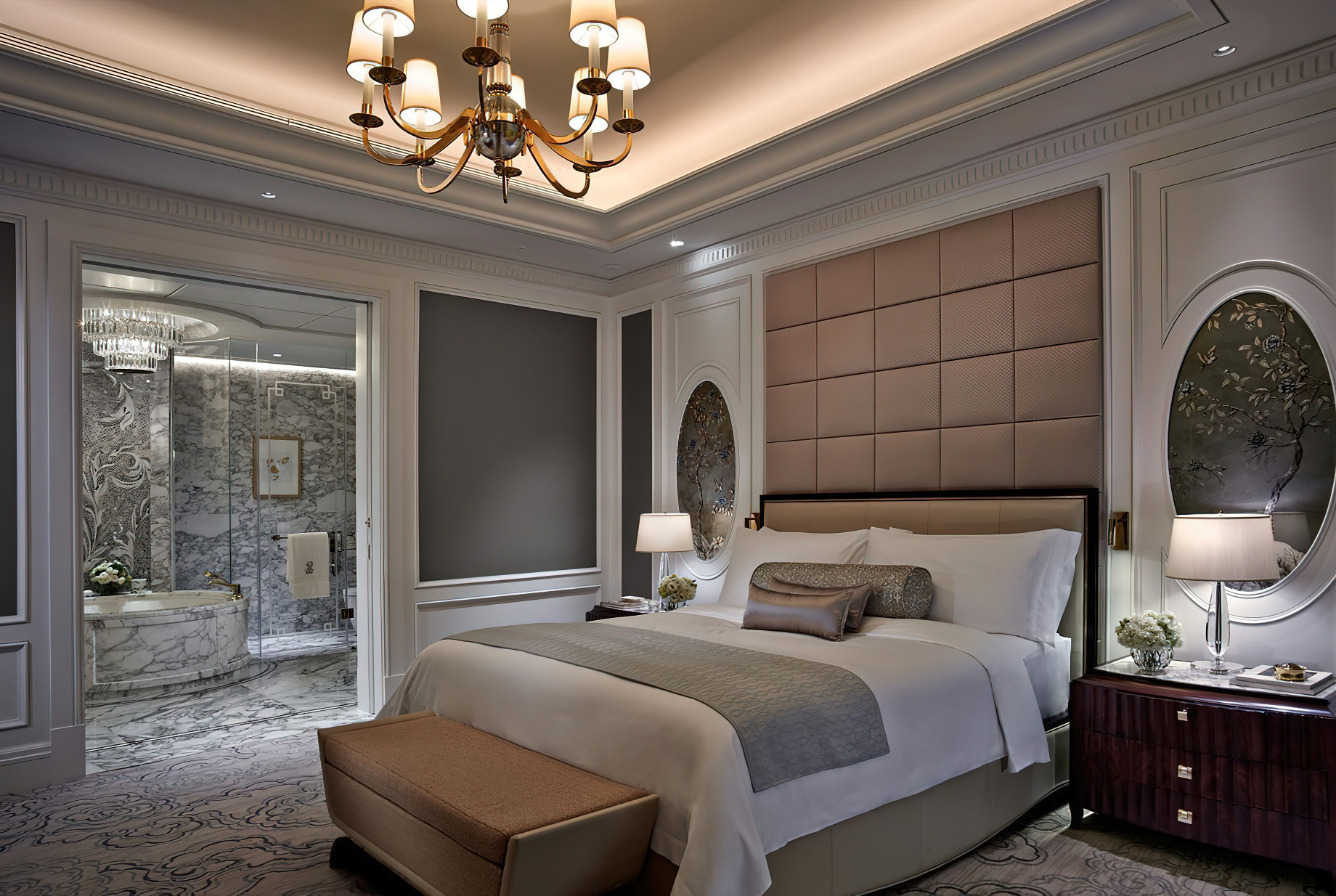 The Ritz-Carlton, Macau Hotel – Macau SAR, China – One Bedroom Sky Suite Bedroom