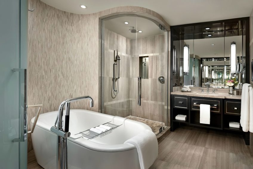 The Ritz-Carlton, Toronto Hotel - Toronto, Ontario, Canada - Simcoe Suite Bathroom