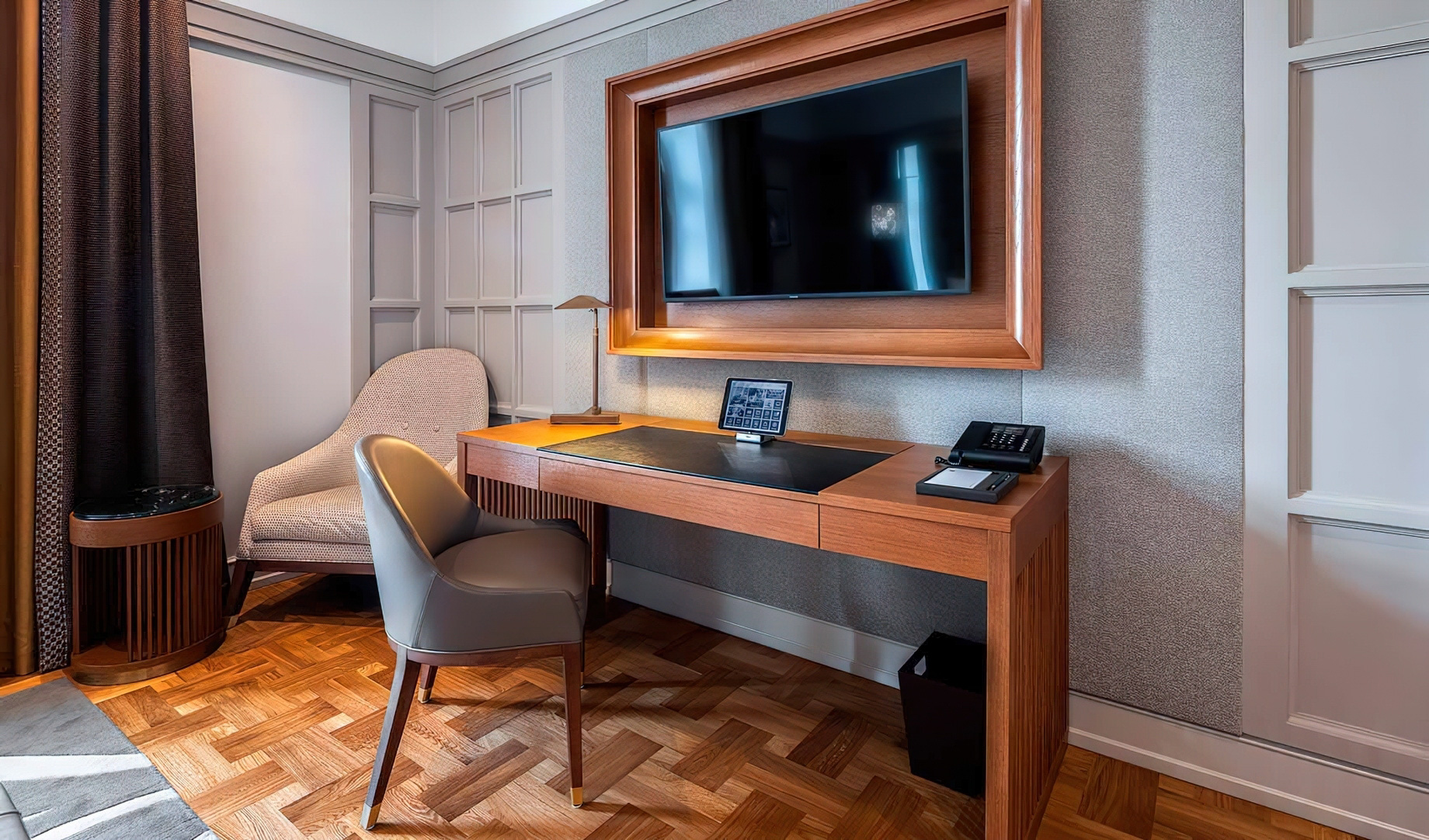 Metropol Hotel Moscow – Moscow, Russia – Executive Room Desk