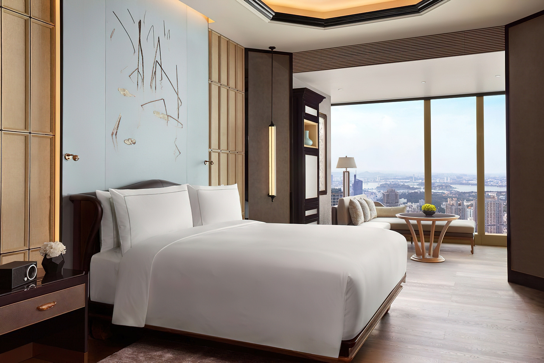 The Ritz-Carlton, Nanjing Hotel - Nanjing, China - Deluxe Lakeview Room Bed