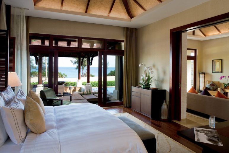 The Ritz-Carlton Sanya, Yalong Bay Hotel - Hainan, China - Beachfront Villa Ocean View