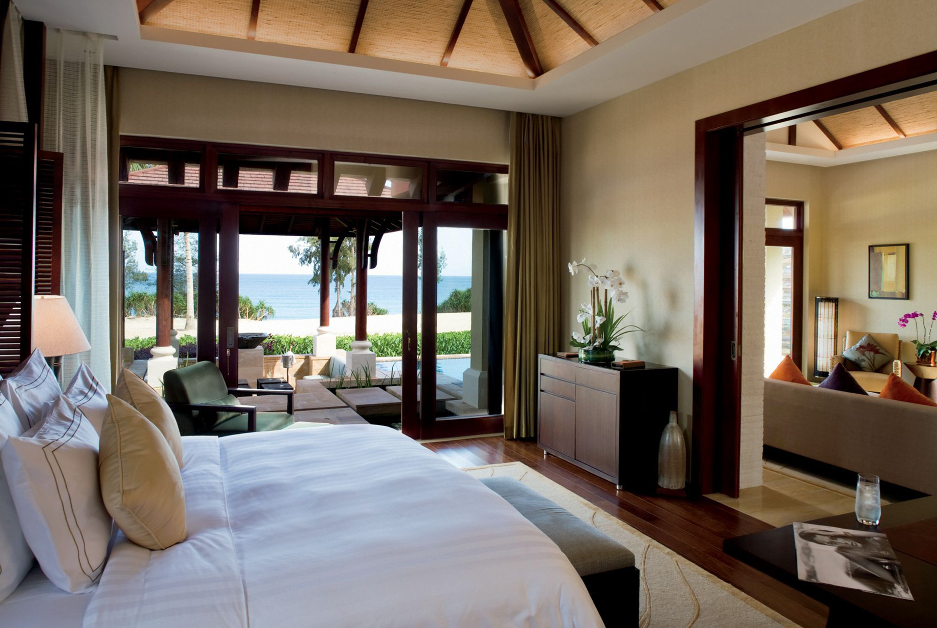 The Ritz-Carlton Sanya, Yalong Bay Hotel – Hainan, China – Beachfront Villa Ocean View
