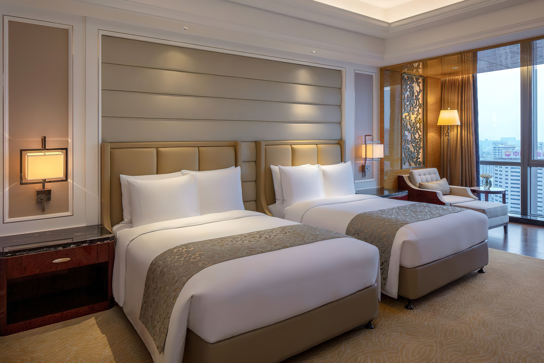The Ritz-Carlton, Chengdu Hotel - Chengdu, Sichuan, China - Club Room Twin