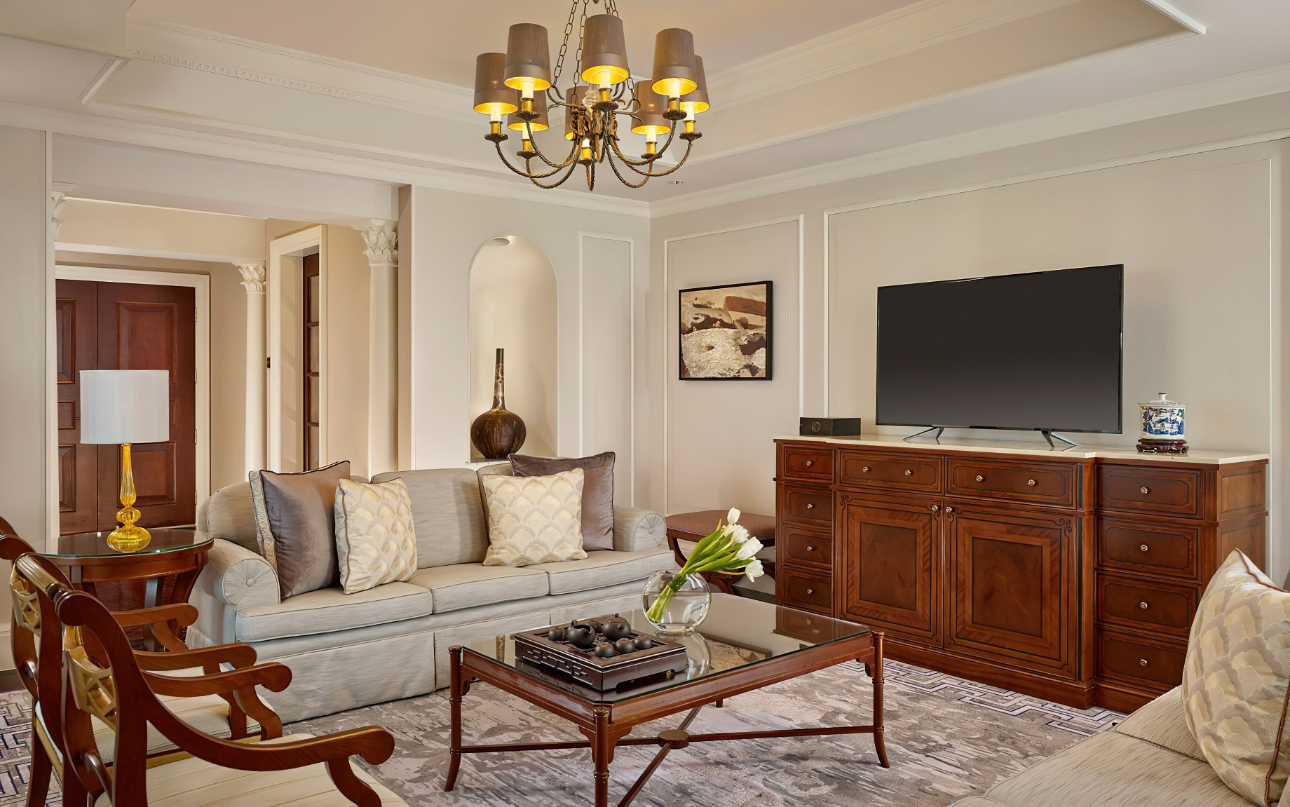 The Ritz-Carlton, Guangzhou Hotel – Guangzhou, China – Carlton City View Suite Living Room