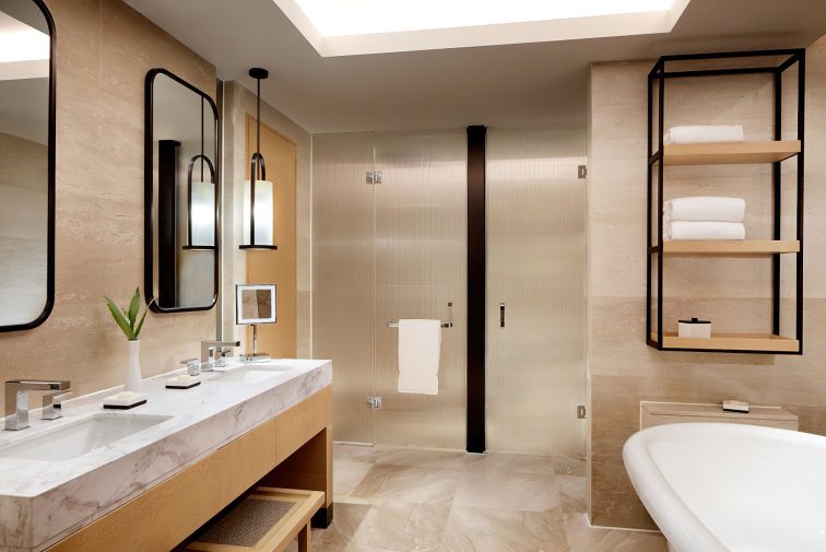 The Ritz-Carlton Sanya, Yalong Bay Hotel - Hainan, China - Deluxe Room Bathroom