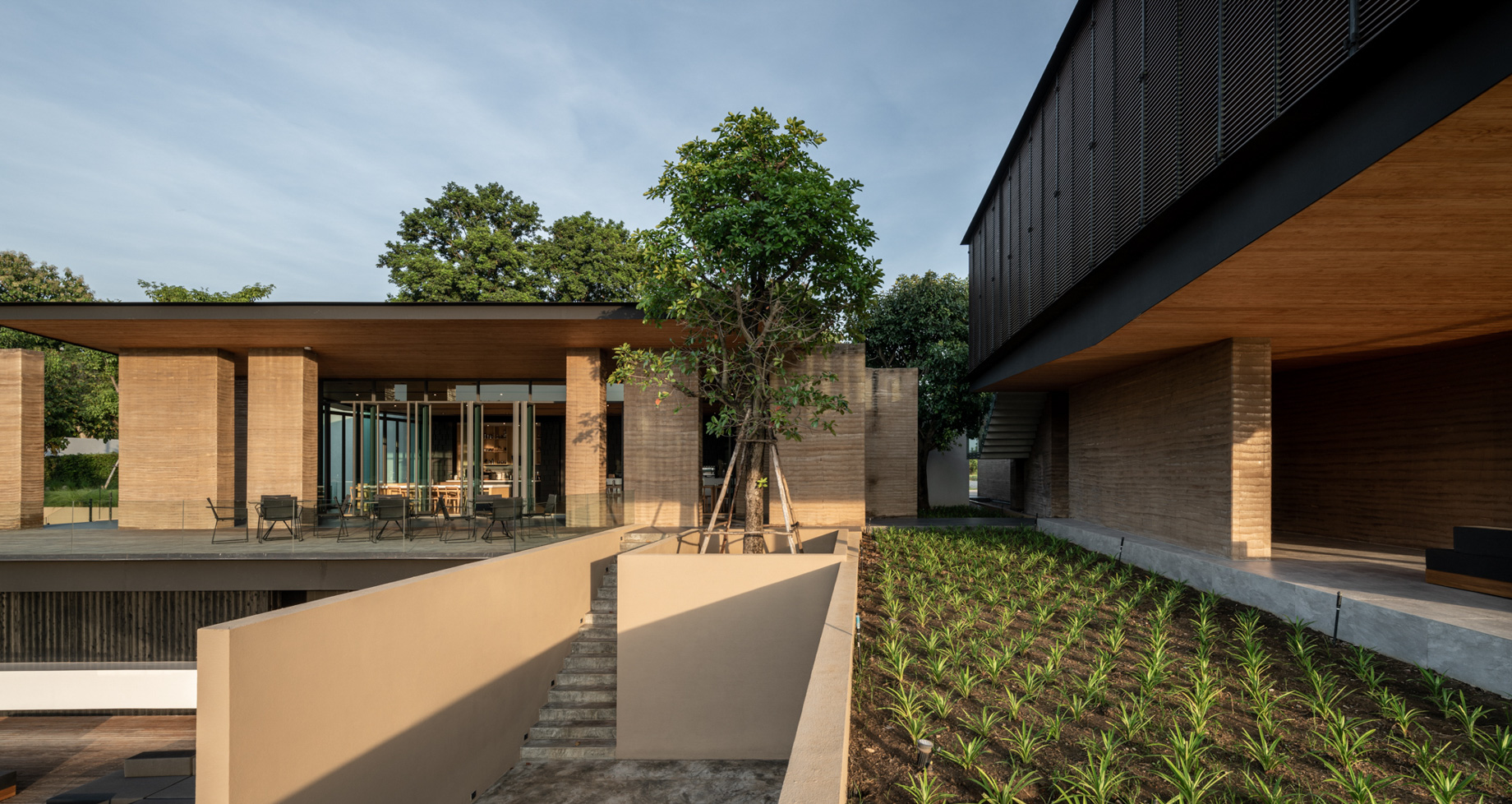 Tara Villa Riverkwai Resort – Kanchanaburi, Thailand – Exterior Dining