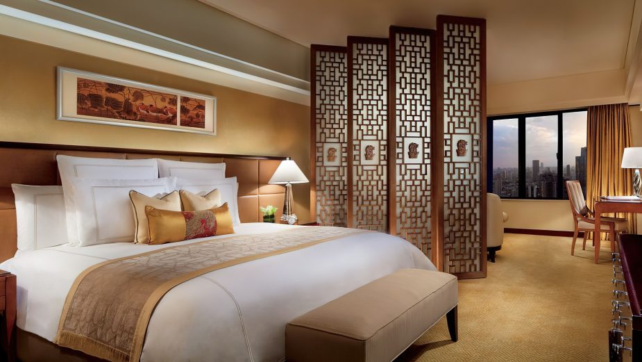 The Portman Ritz-Carlton, Shanghai Hotel - Shanghai, China - Club Business Studio Room Bedroom