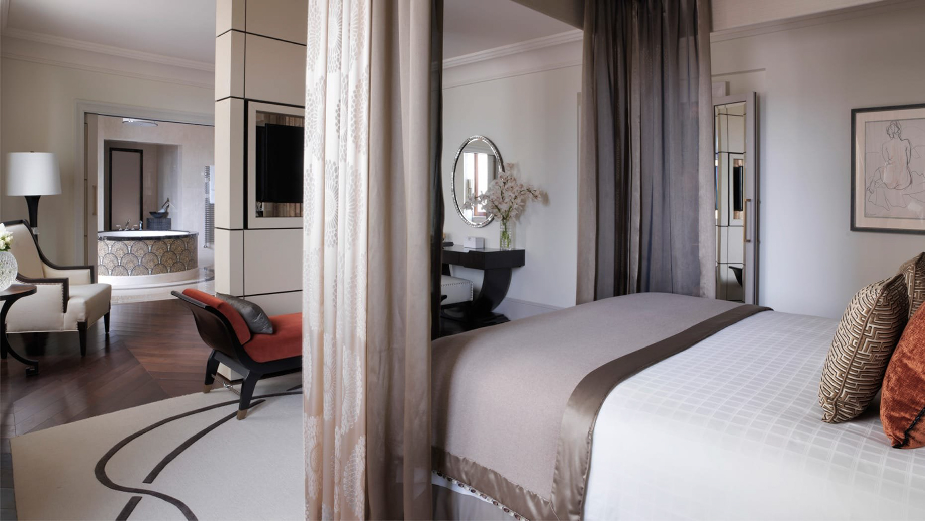 Four Seasons Hotel Moscow – Moscow, Russia – Royal Sputh Suite Bedroom and Bathroom