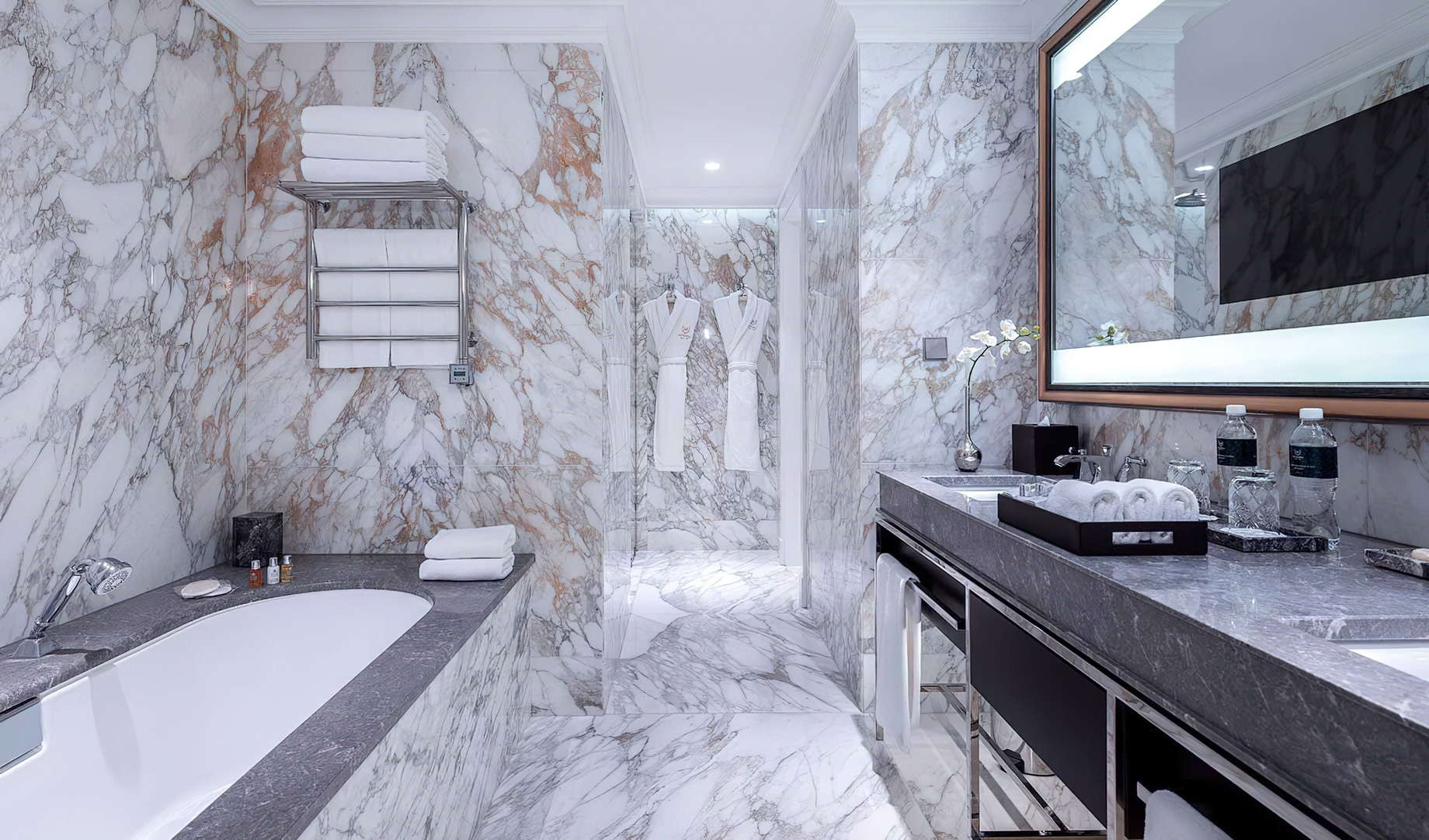 Metropol Hotel Moscow - Moscow, Russia - Metropol Suite Bathroom