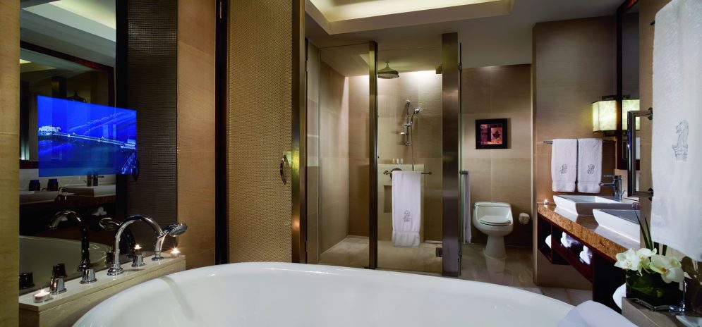The Ritz-Carlton Sanya, Yalong Bay Hotel - Hainan, China - The Ritz-Carlton Suite Bathroom
