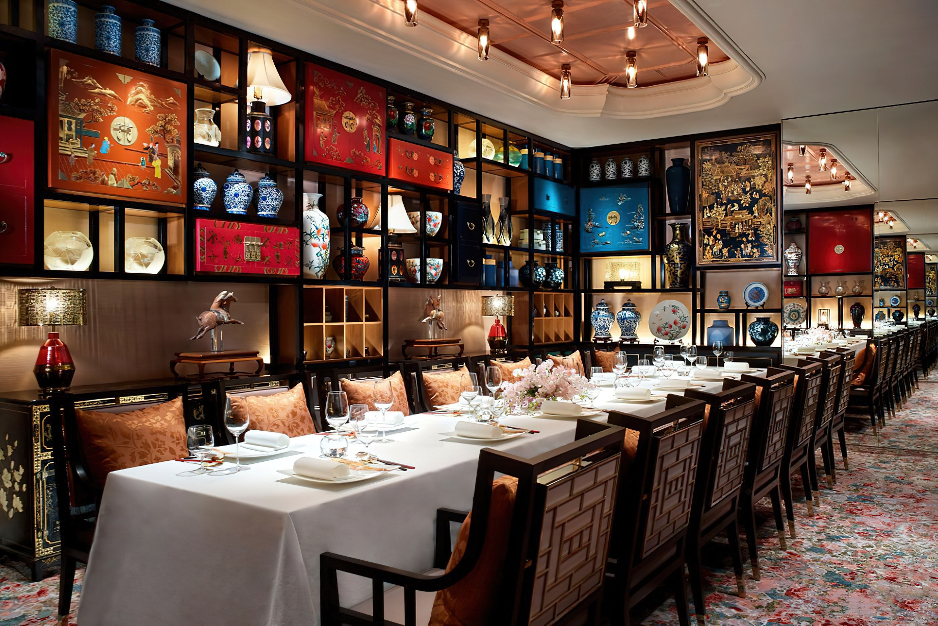 The Ritz-Carlton, Osaka Hotel - Osaka, Japan - Xiang Tao Cantonese Restaurant Interior