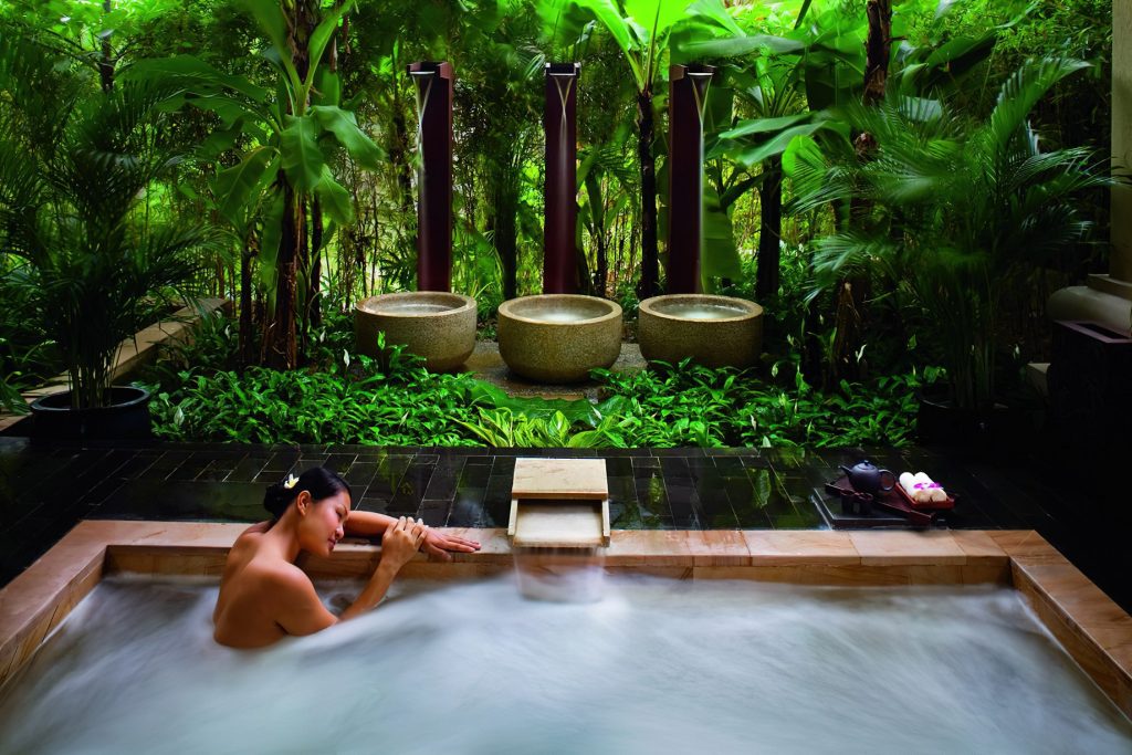 The Ritz-Carlton Sanya, Yalong Bay Hotel - Hainan, China - Relaxation Pool