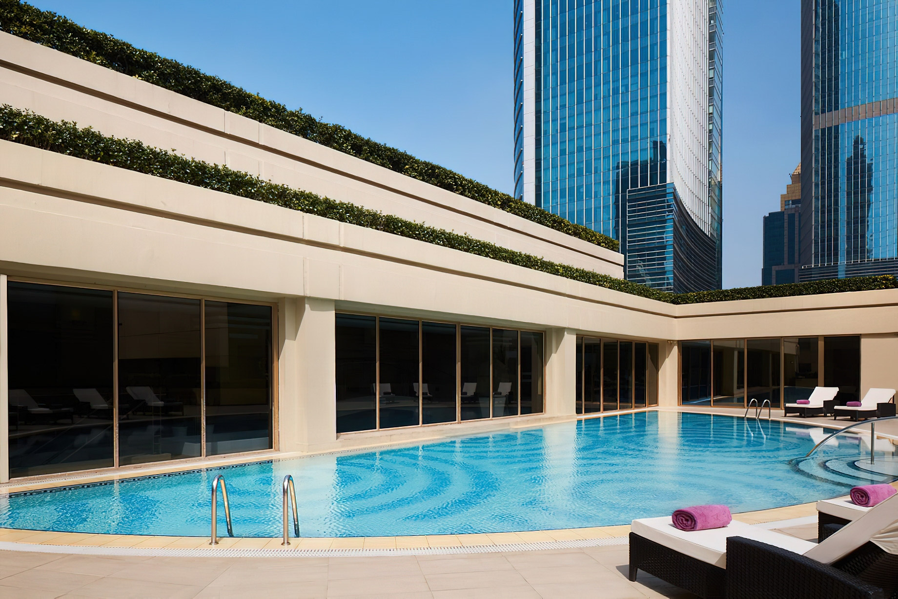 The Portman Ritz-Carlton, Shanghai Hotel – Shanghai, China – Outdoor Pool