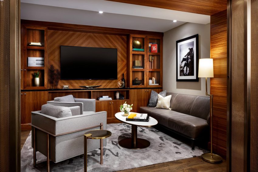 The Ritz-Carlton, Toronto Hotel - Toronto, Ontario, Canada - Club Lounge TV Room