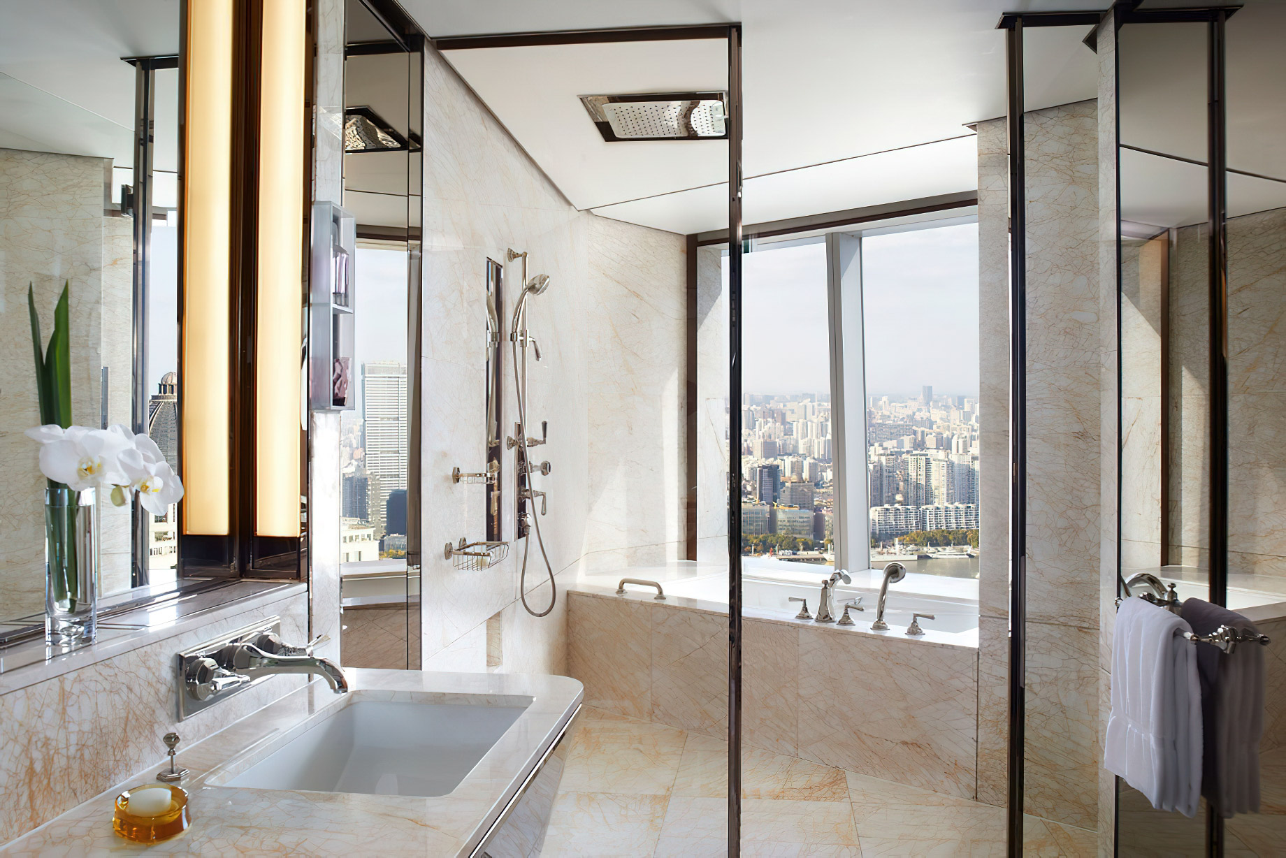 The Ritz-Carlton Shanghai, Pudong Hotel – Shanghai, China – Studio Room Bathroom