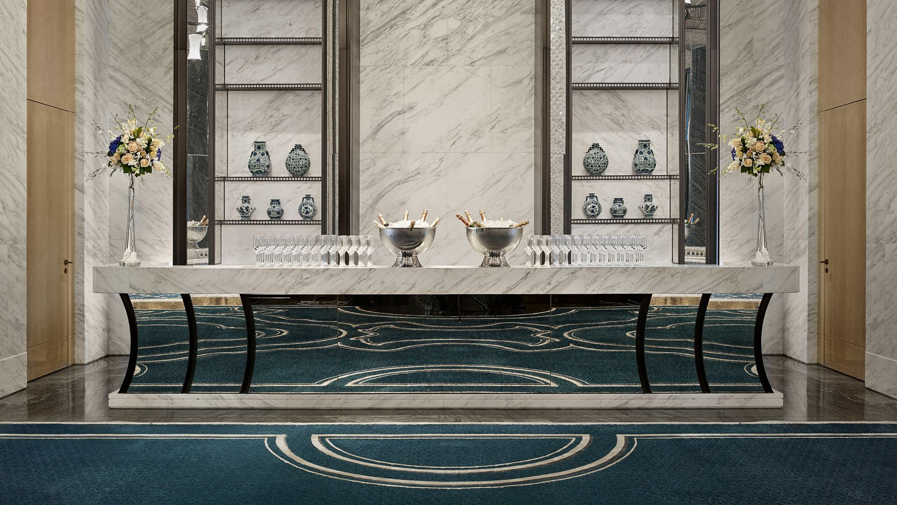 The Ritz-Carlton, Guangzhou Hotel – Guangzhou, China – Pre Function Area
