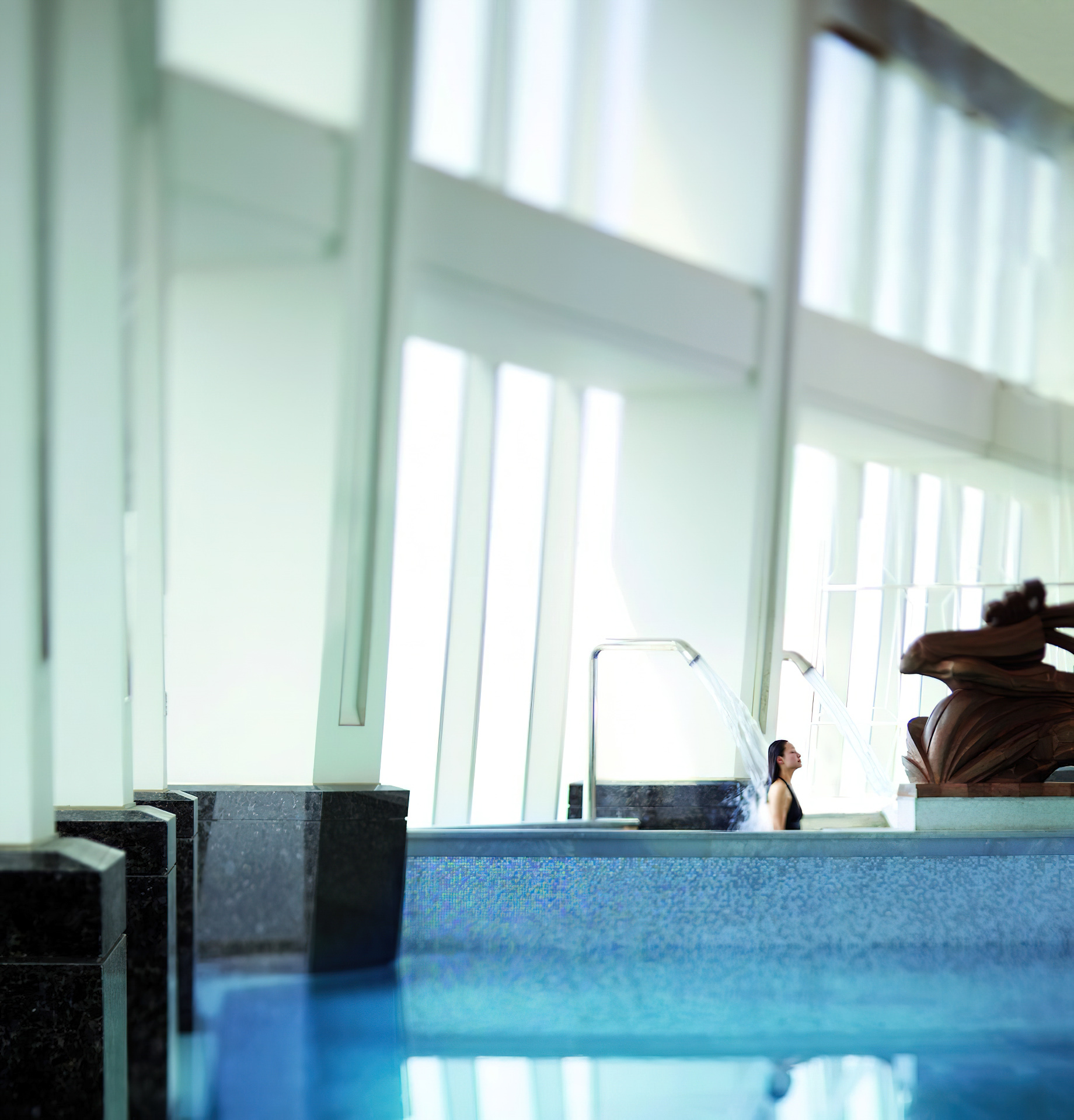 The Ritz-Carlton Shanghai, Pudong Hotel – Shanghai, China – Spa Pool