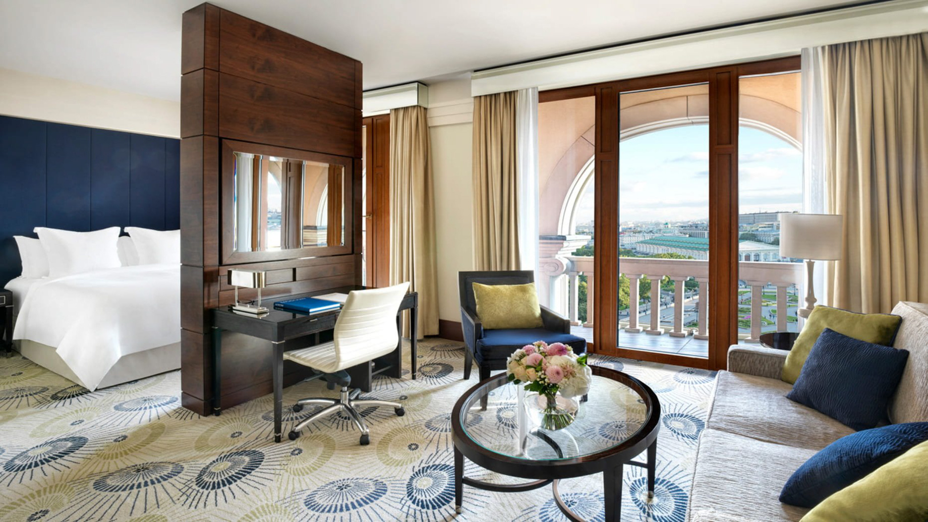 Four Seasons Hotel Moscow – Moscow, Russia – Kremlin Grand Premier Room