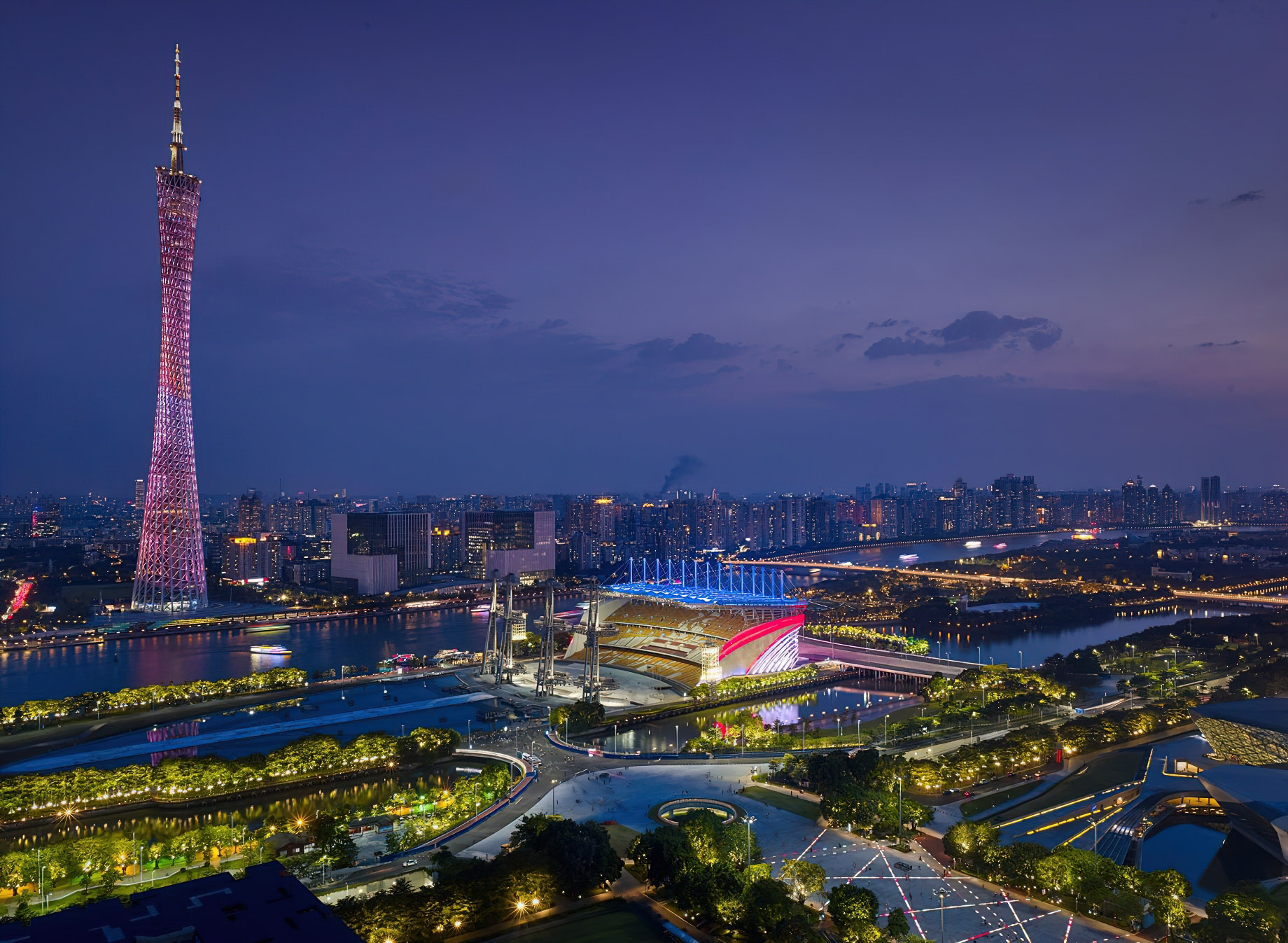 The Ritz-Carlton, Guangzhou Hotel – Guangzhou, China – Canton Tower River View Night
