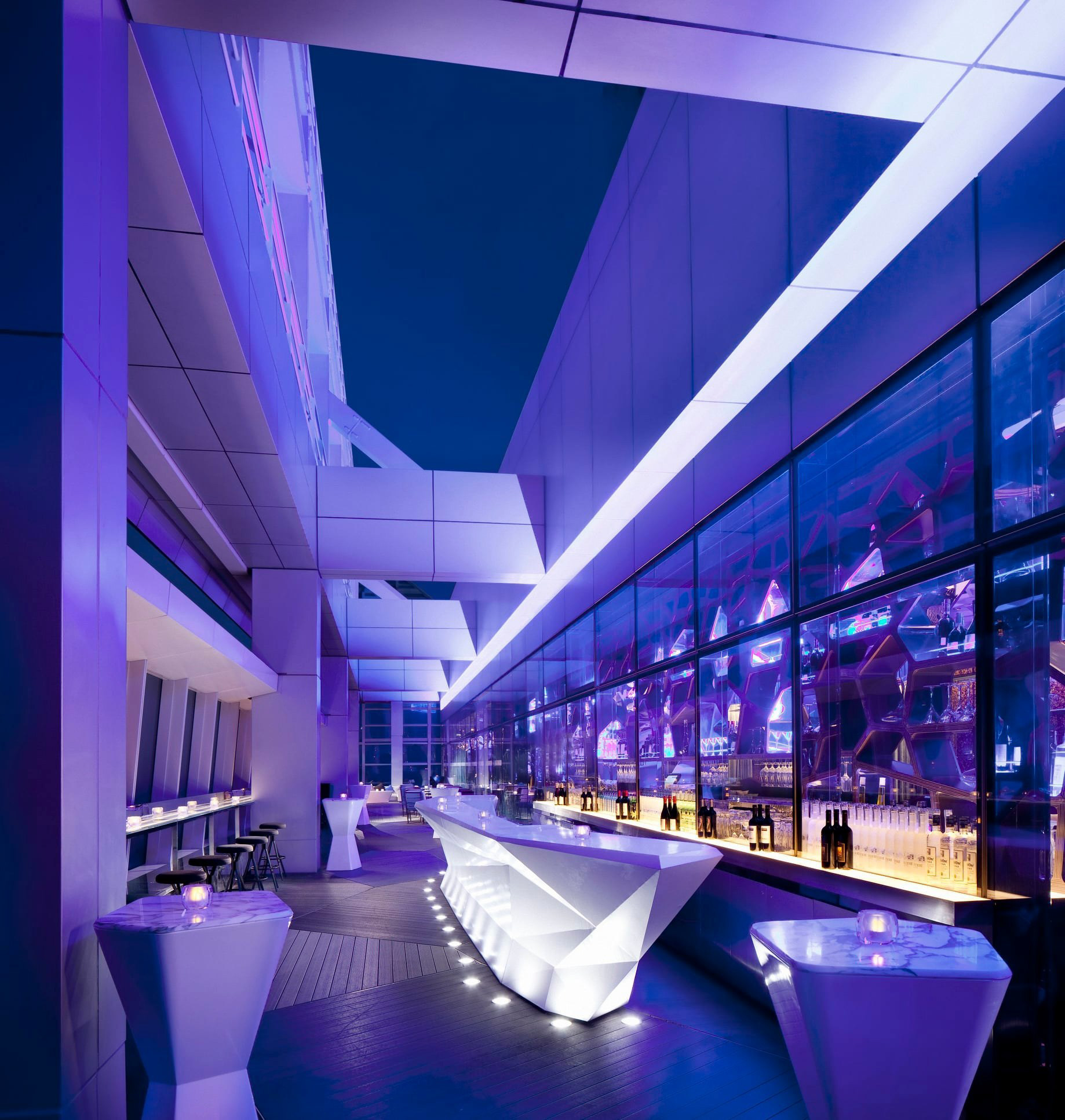 The Ritz-Carlton, Hong Kong Hotel – West Kowloon, Hong Kong – Ozone Bar Terrace Night