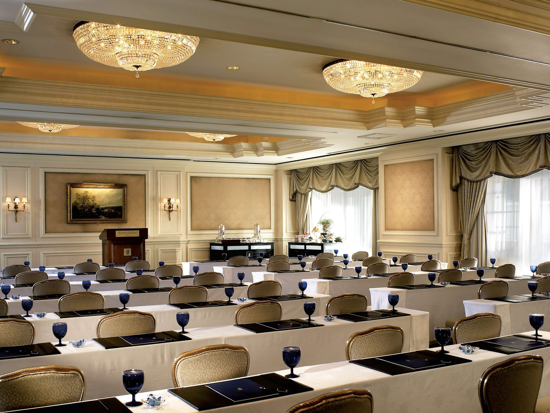 The Ritz-Carlton, Osaka Hotel - Osaka, Japan - Meeting Room