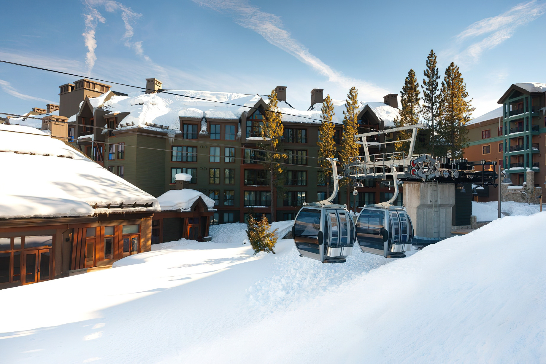 The Ritz-Carlton, Lake Tahoe Resort – Truckee, CA, USA – Winter Ski Lift