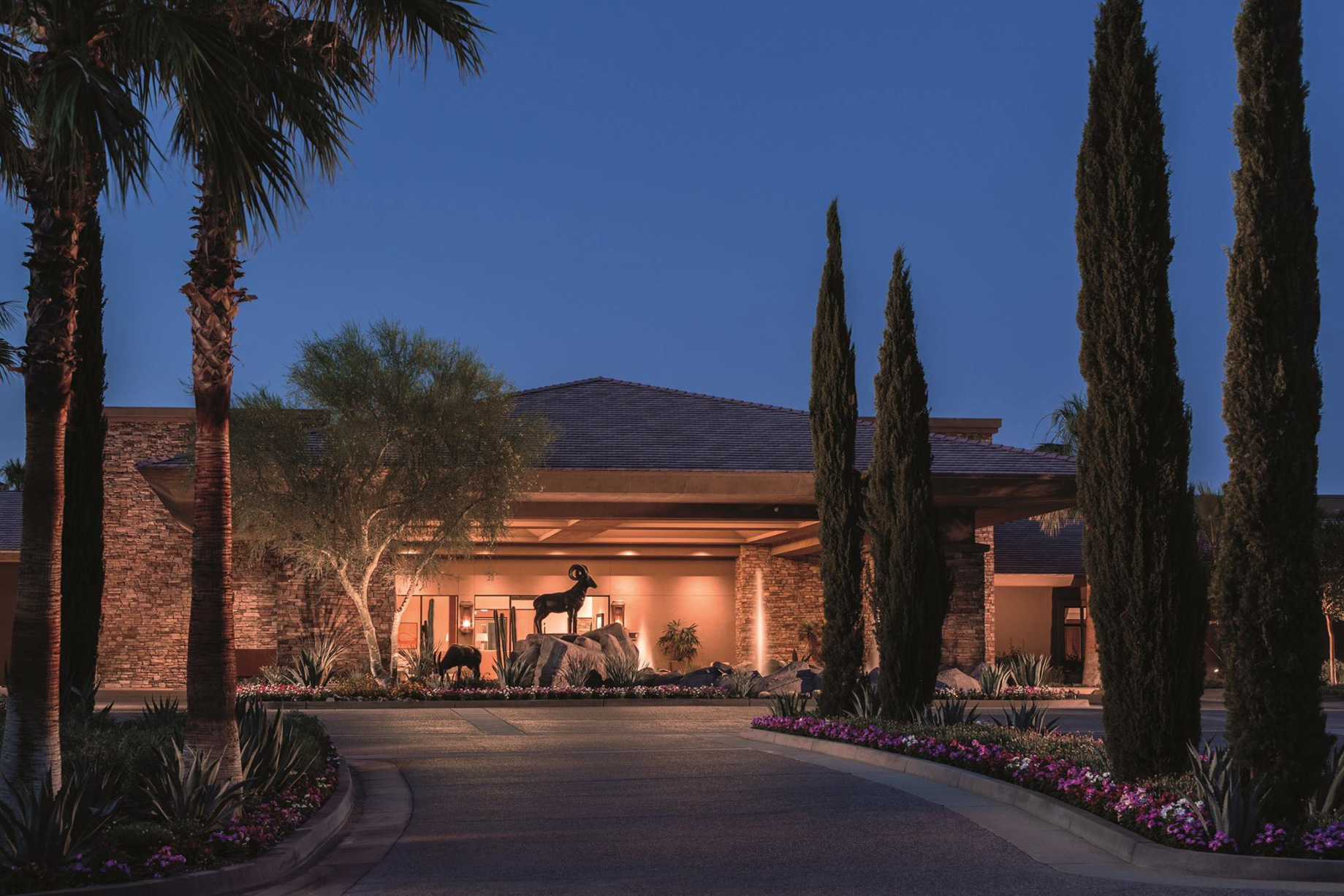 The Ritz-Carlton, Rancho Mirage Resort – Rancho Mirage, CA, USA – Hotel Entrance Night
