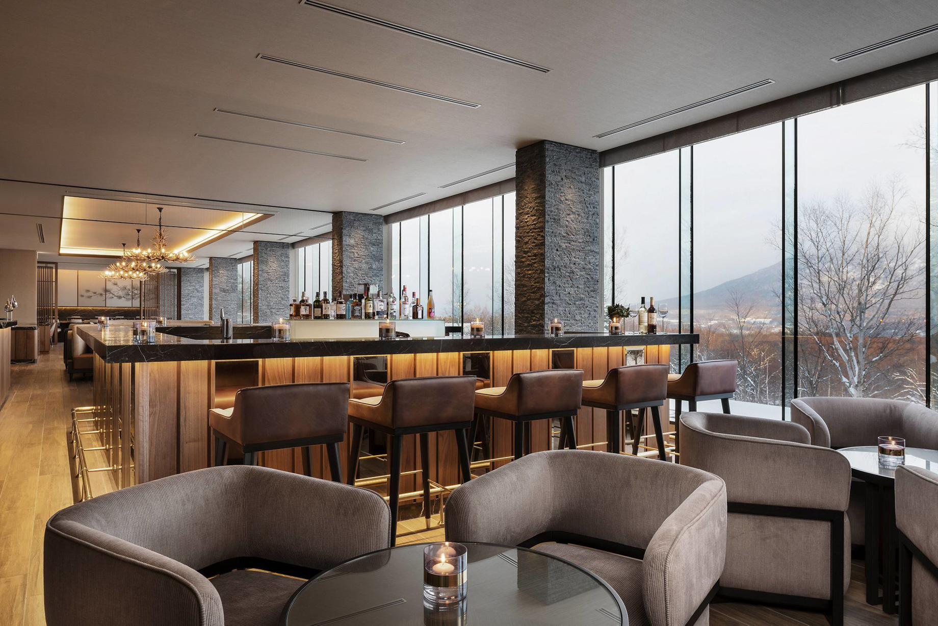 Higashiyama Niseko Village, A Ritz-Carlton Reserve Hotel - Hokkaido, Japan - Ume Lounge