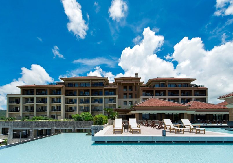 The Ritz-Carlton, Okinawa Hotel - Okinawa, Japan - Exterior Pool Deck