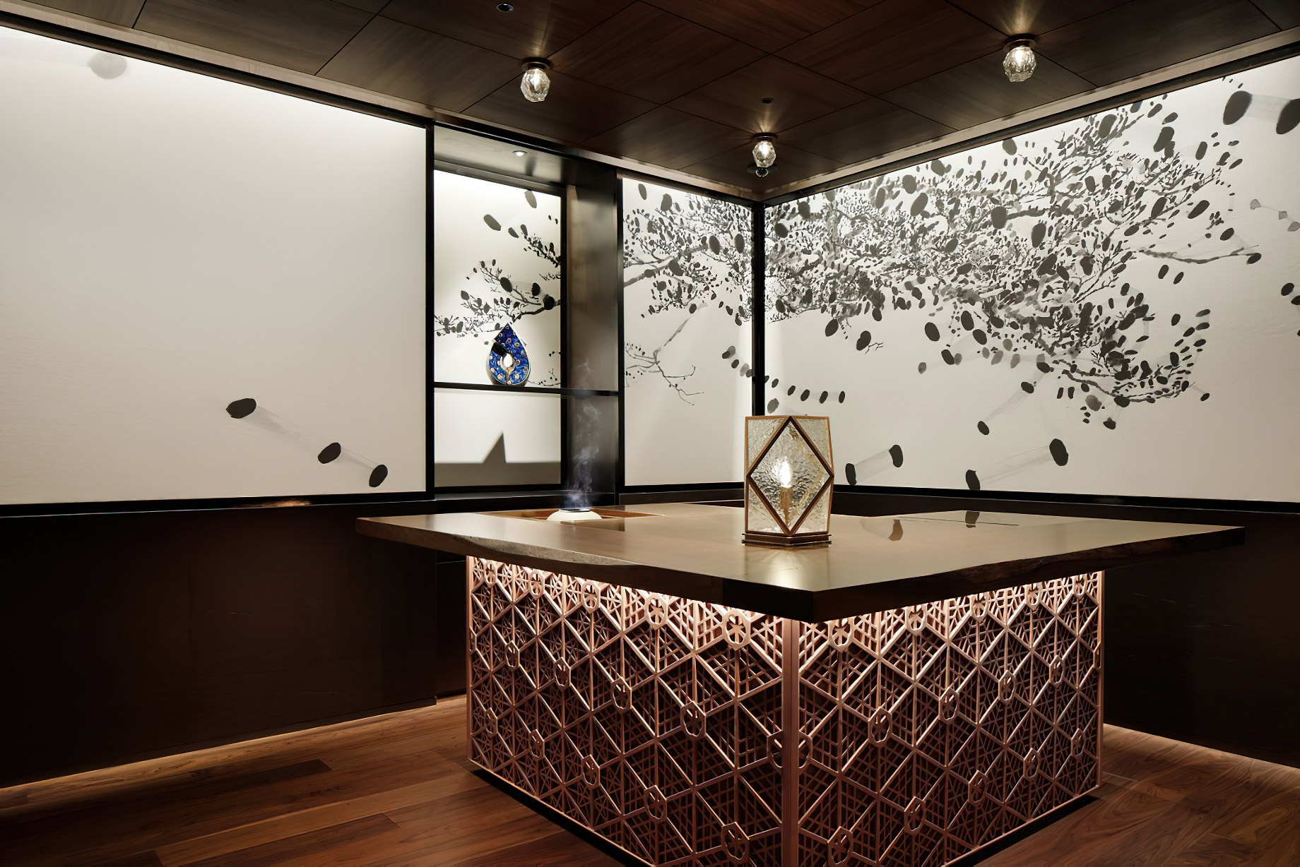 The Ritz-Carlton, Nikko Hotel - Nikko Tochigi, Japan - The Japanese Restaurant Interior