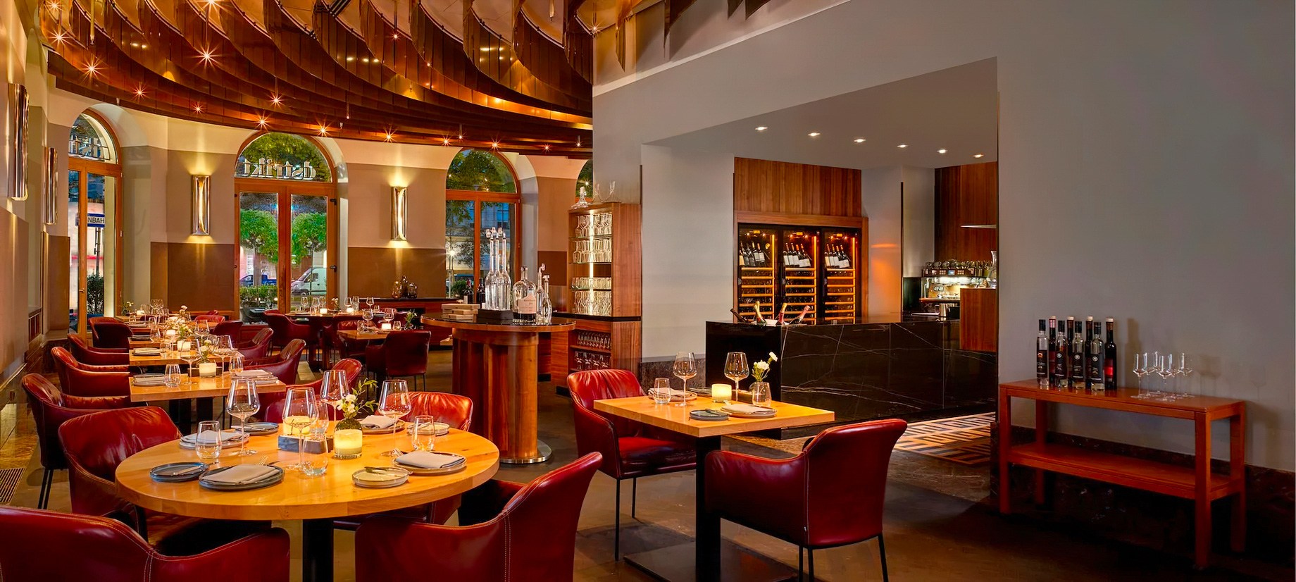 The Ritz-Carlton, Vienna Hotel – Vienna, Austria – Dstrikt Steakhouse Interior