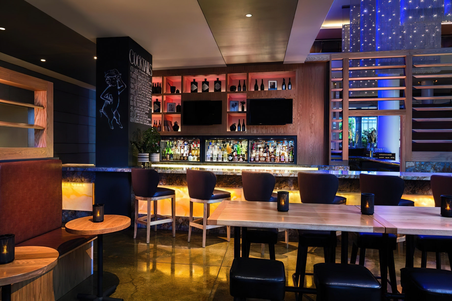 The Ritz-Carlton, Los Angeles L.A. Live Hotel - Los Angeles, CA, USA - Bar