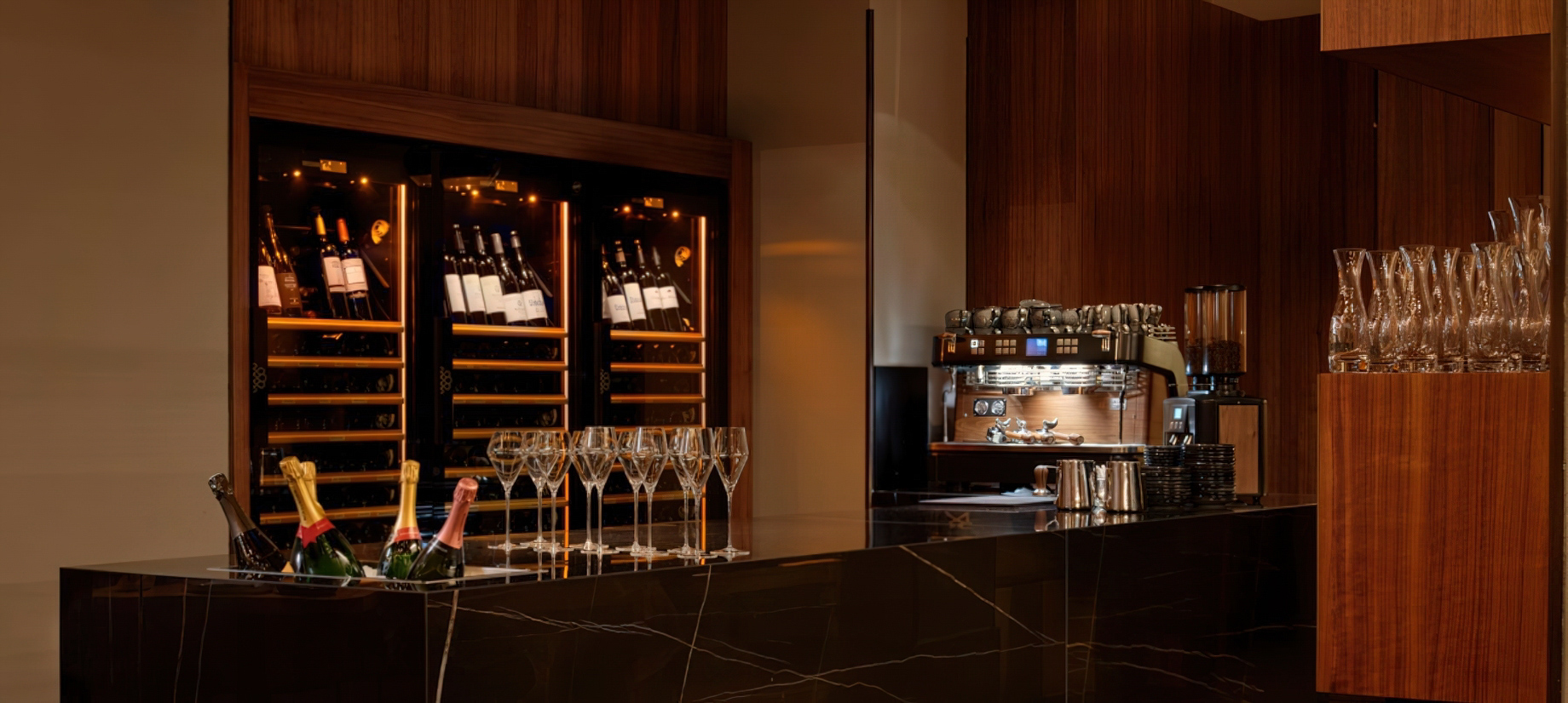 The Ritz-Carlton, Vienna Hotel – Vienna, Austria – Dstrikt Steakhouse Counter