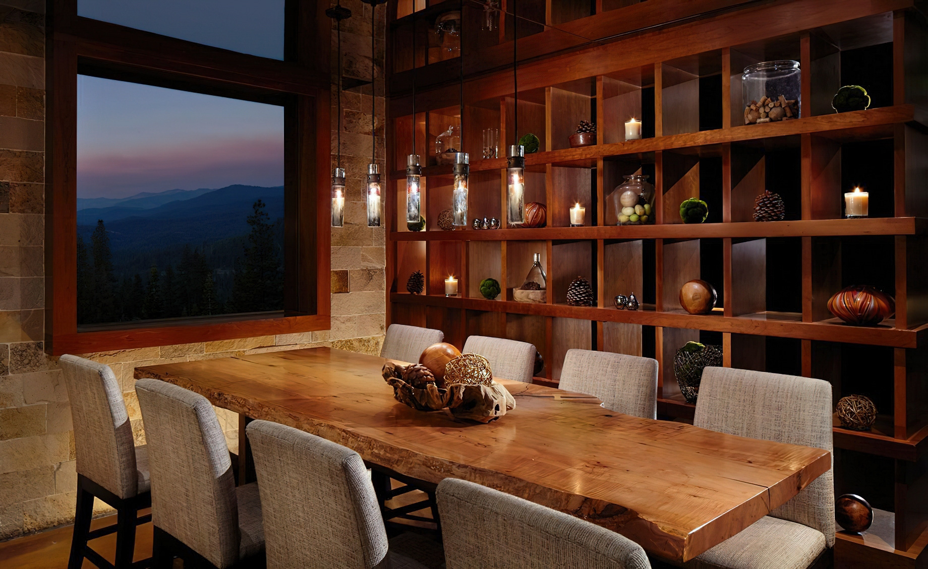 The Ritz-Carlton, Lake Tahoe Resort - Truckee, CA, USA - Manzanita Restaurant Table