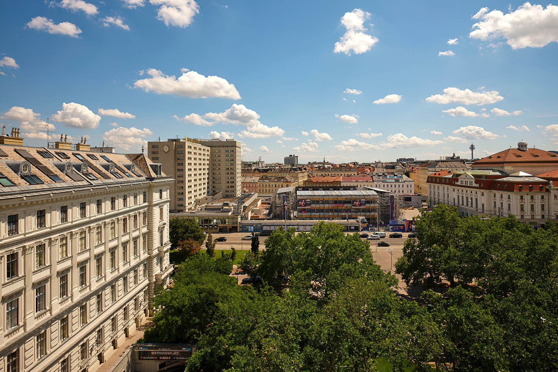 The Ritz-Carlton, Vienna Hotel - Vienna, Austria - Premium Suite City View