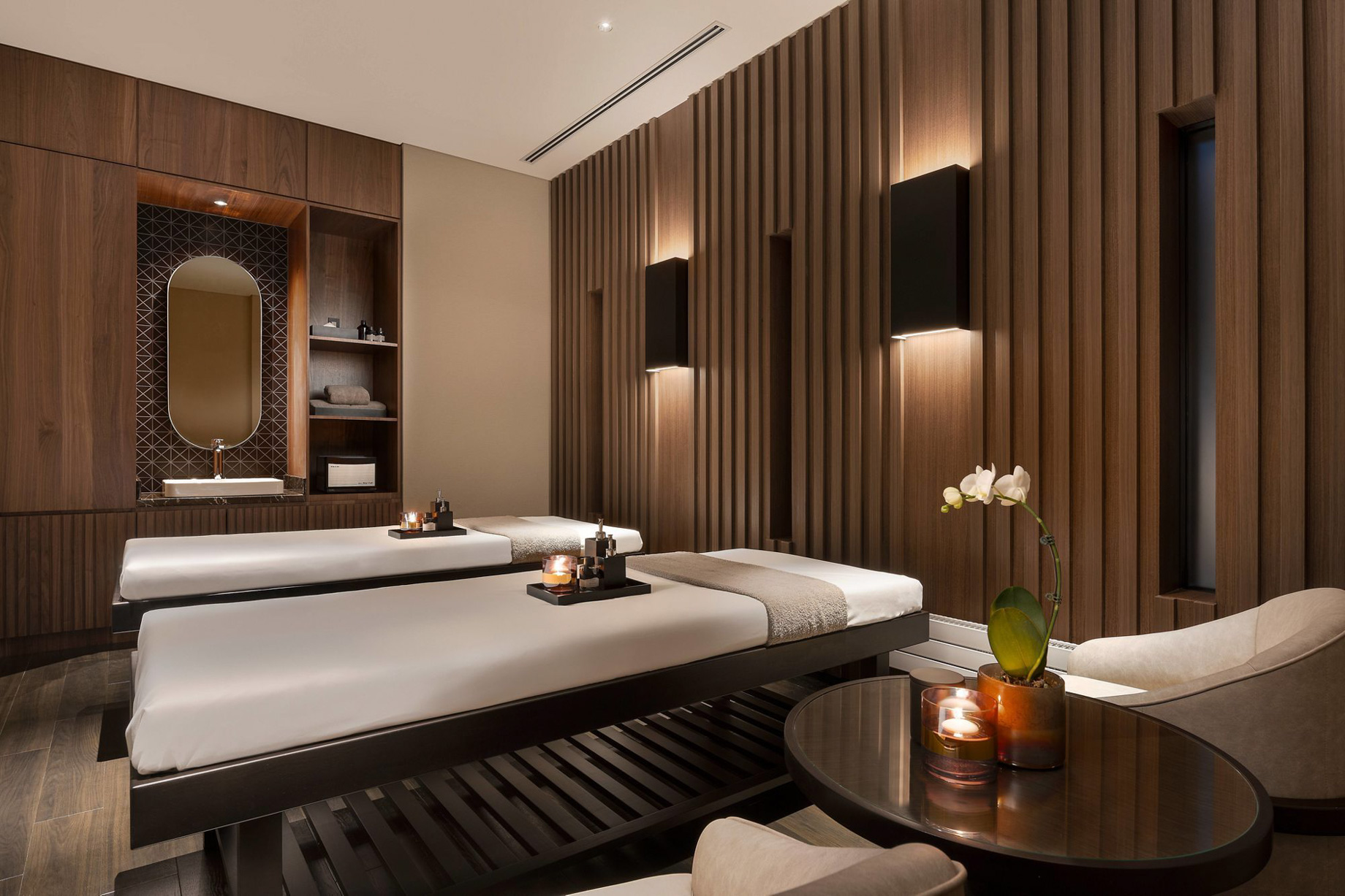 Higashiyama Niseko Village, A Ritz-Carlton Reserve Hotel - Hokkaido, Japan - Spa Treatment Room