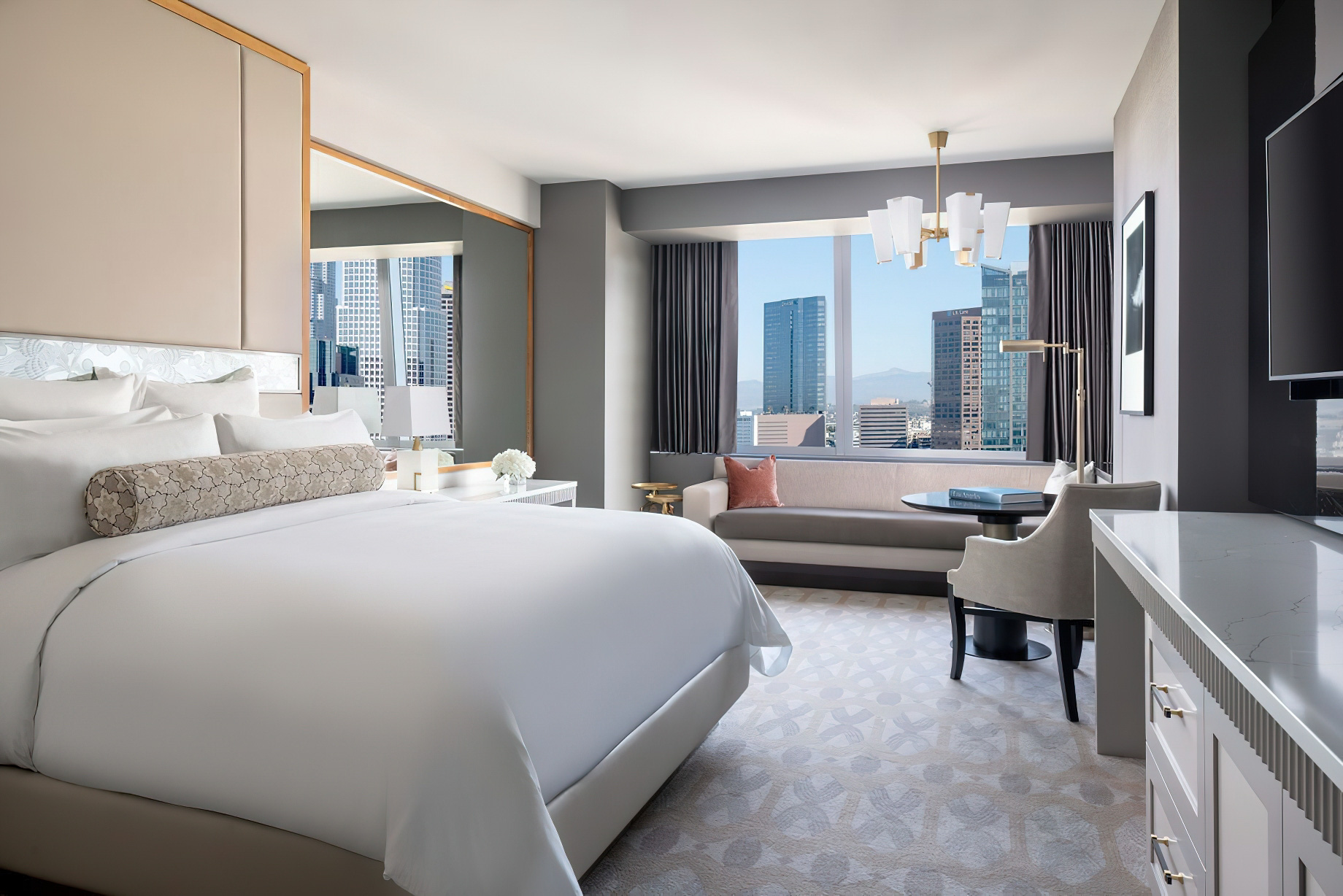 The Ritz-Carlton, Los Angeles L.A. Live Hotel – Los Angeles, CA, USA – Deluxe Room