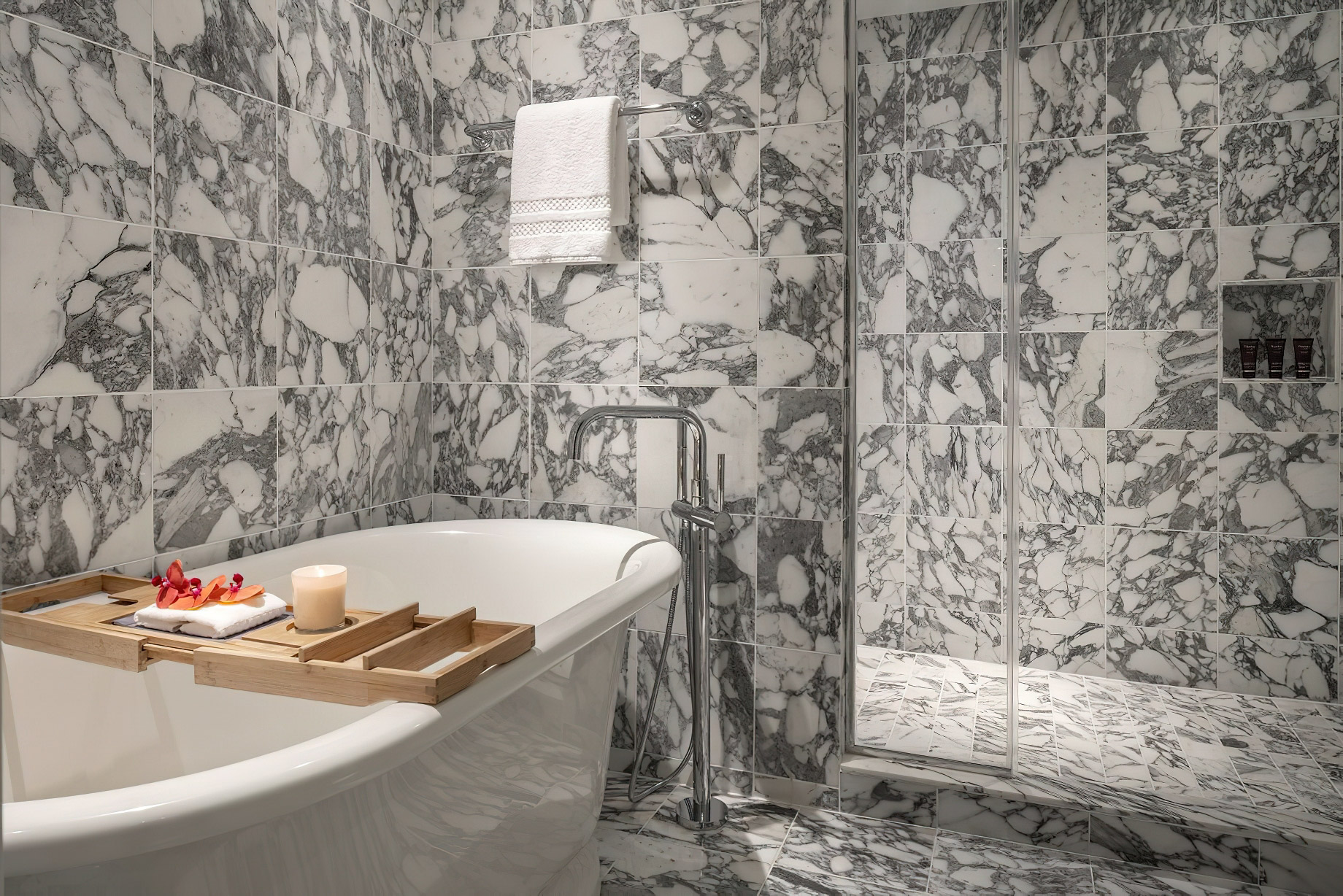 The Ritz-Carlton, Laguna Niguel Resort - Dana Point, CA, USA - Ritz-Carlton Suite Bathroom