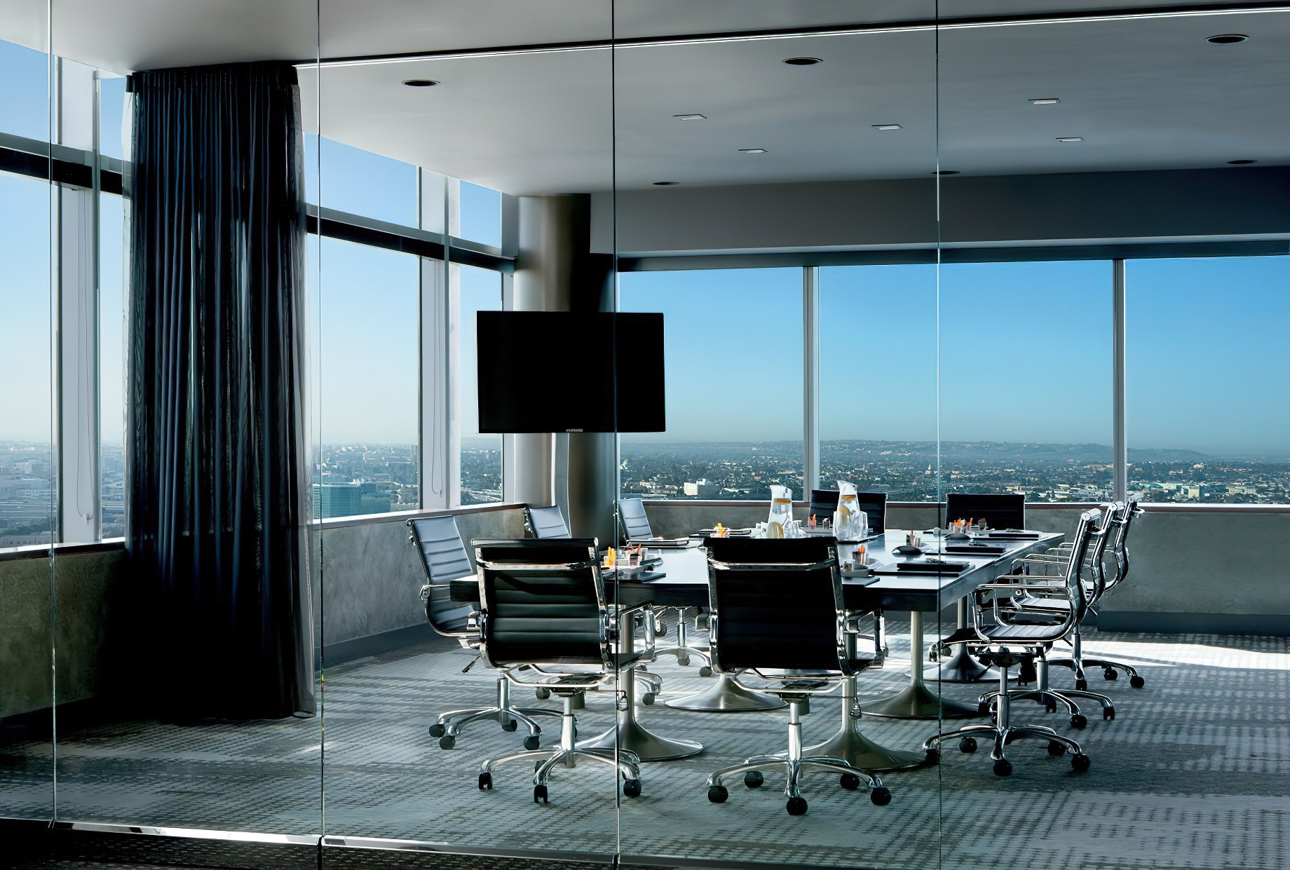 The Ritz-Carlton, Los Angeles L.A. Live Hotel - Los Angeles, CA, USA - Meeting Room