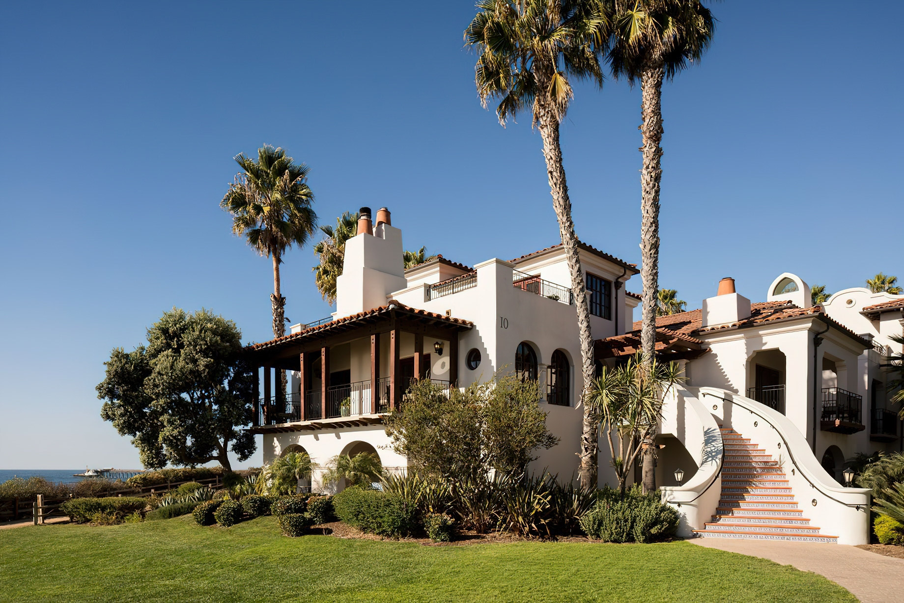 The Ritz-Carlton Bacara, Santa Barbara Resort – Santa Barbara, CA, USA – The Channel Island Suite Exterior