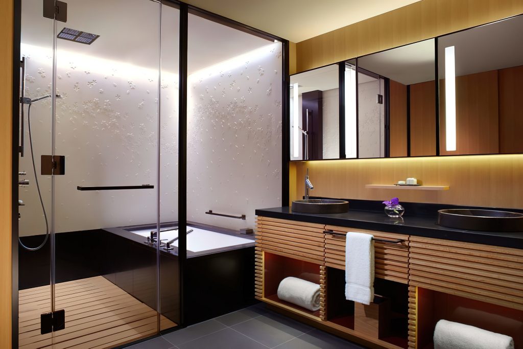 The Ritz-Carlton, Kyoto Hotel - Nakagyo Ward, Kyoto, Japan - Garden Suite Bathroom
