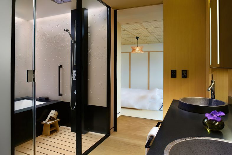 The Ritz-Carlton, Kyoto Hotel - Nakagyo Ward, Kyoto, Japan - Garden Terrace Suite TATAMI Bathroom